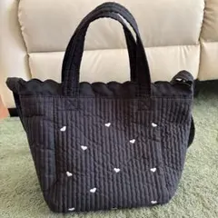 hichanx Donobanスカラップティトート ブラック