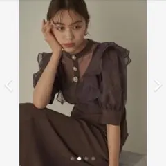 値下げしました【Lily brown】オーガンジーフリルビジューワンピース