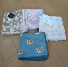 ハンドタオル4枚 新品 ポール&ジョー　マイクロファイバータオル　他