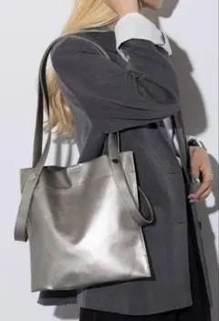 【極美品】BEAURE カウレザー 2デザイン ハンドル 薄マチ トート ミニ