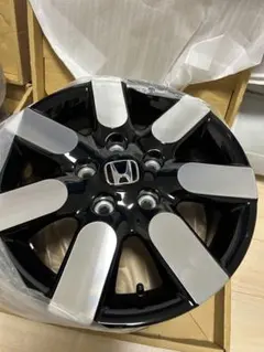 ホンダ フリード e:HEV AIR 純正15 新車外し2本セット① - メルカリ