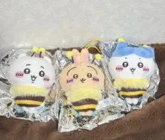 ちいかわ ハチワレ うさぎ　ハチさんぬいぐるみ マスコット　セブンイレブン