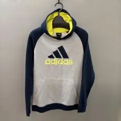 adidas アディダス パーカー キッズ160サイズa4