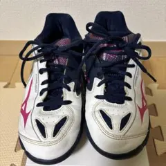 Mizuno バドミントンシューズ ホワイト/ネイビー/ピンクのサムネイル