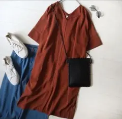 夏テラコッタブラウン♪アーバンリサーチドアーズスキッパーVネックロングワンピース