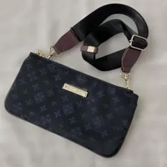 新品　russet ￼ラシット　￼お財布￼ ￼￼ポシェット　ショルダー付き