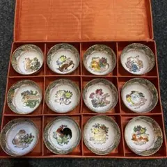 中国製 動物と花の絵柄 茶碗セット 12個