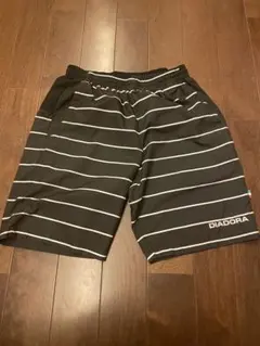 試着のみ　DIADORA ストライプ ハーフパンツ Lサイズ