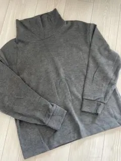UNIQLO ソフトニットフリースリブハイネックT Mサイズ