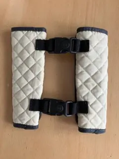 チャイルドシート用ハーネスカバー