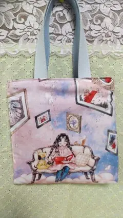 ☆部屋でくつろぐ女の子柄コットンミニトートバッグ
