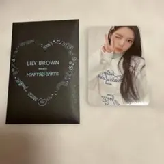 Hearts2Hearts ジウ トレカ LILYBROWN コラボ ハトゥハ - メルカリ
