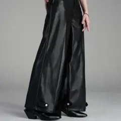 ADRER エクストラクオリティワイドフレアパンツ