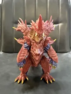 ご依頼品　マガオロチ　ソフビ　リペイント完成品 みつくりざめ on X: 