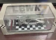 【1/64】INNO 64 LBWK 308 GTB シルバー/ブラックのサムネイル