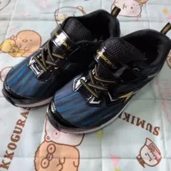 SKUNSOKU キッズスニーカー 青/黒　22.5センチ