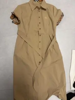 Burberryデザイン　シャツワンピース チェック柄 レディースのサムネイル