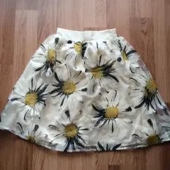 花柄スカート ホワイト 白のサムネイル