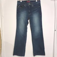 Item thumbnail for item 95f11fec-b6e1-4bcf-b89d-80b8e6ba6406