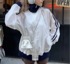 マウンテンパーカー