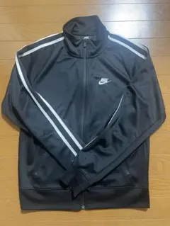 NIKE トラックジャケット