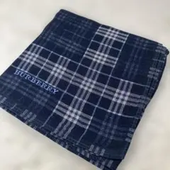 BURBERRY ハンカチ ネイビー チェック柄　No.3のサムネイル