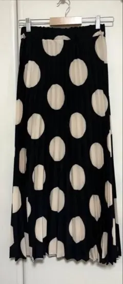ドット柄✨プリーツロングスカート