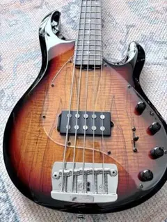 ベース MUSICMAN / Sting Ray USA ( BARTOLINI ) MUSICMAN / Sting Ray USA ( BARTOLINI ) - メルカリ