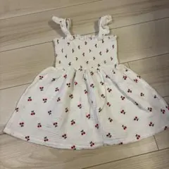 ワンピース　トップス　100〜110 さくらんぼ