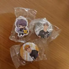 くら寿司 ハイキュー‼︎ 宮治 宮侑 3点セット　めじるしチャーム　缶バッチ