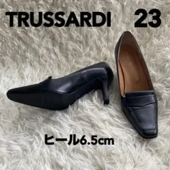 TRUSSARDI ブラックパンプス 23 ヒール6.5cm