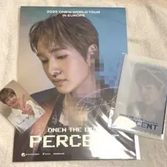 ONEW オニュ World tour パリ公演 VIP特典