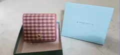 サマンサタバサプチチョイス　ギンガムチェックBOX型小銭折財布　ピンク