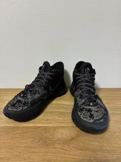 Kyrie 4 
