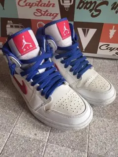 NIKE AIR JORDAN 1 MID GS 23.5cm