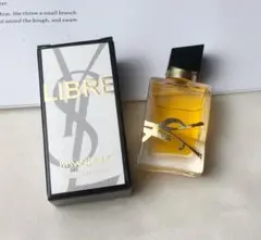 希少　YSL イヴサンローラン パリ オードパルファム  香水　15ml Yves Saint Laurent [Petite香]お試し香水 原材料/イヴサン