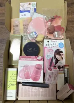 【ほぼ新品未使用】コスメまとめ売り　韓国コスメ等
