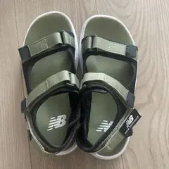 値下げ　New Balance キッズサンダル 20