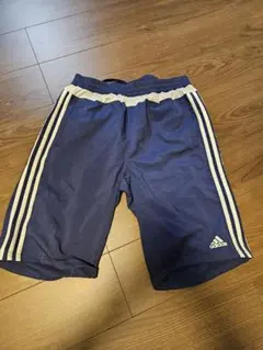 adidas ネイビー 3本ライン ハーフパンツ Mサイズ