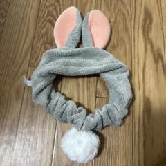 ディズニー　ヘアバンド　とんすけ