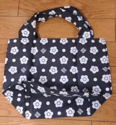 【新品・未使用】MARY QUANT マリークワント エコバッグ ミニ　デイジーのサムネイル