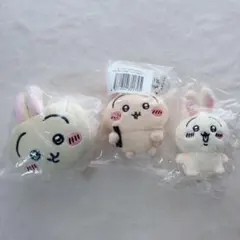 ちいかわ　うさぎ　おかおマスコット　ぬいぐるみバッジ　うさぎだらけくじ　お座り