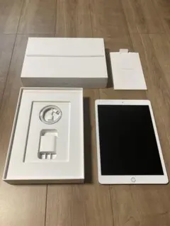 iPad 第8世代 32GB Wifiモデル　シルバー