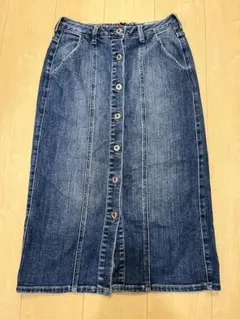 ‼️値下げ‼️デニムスカート　ボタン付きデザイン