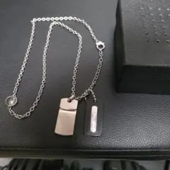 DIESELドッグタグネックレス
