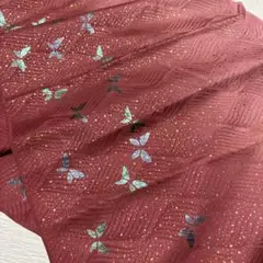 蝶模様生地 はぎれ　緑・紫の金彩　帯揚
