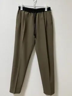 グリーンレベルリラクシング　カーキパンツ40　USED