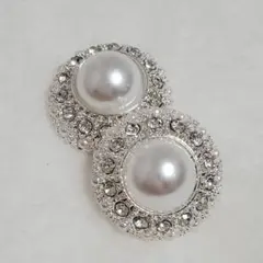 デザインボタン　パール　ラインストーン