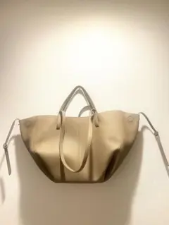 【新品未使用★リアルレザー】ベージュ ショルダーバッグ ポーチ付き