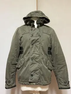quadro オリーブグリーン ミリタリージャケット フード付き